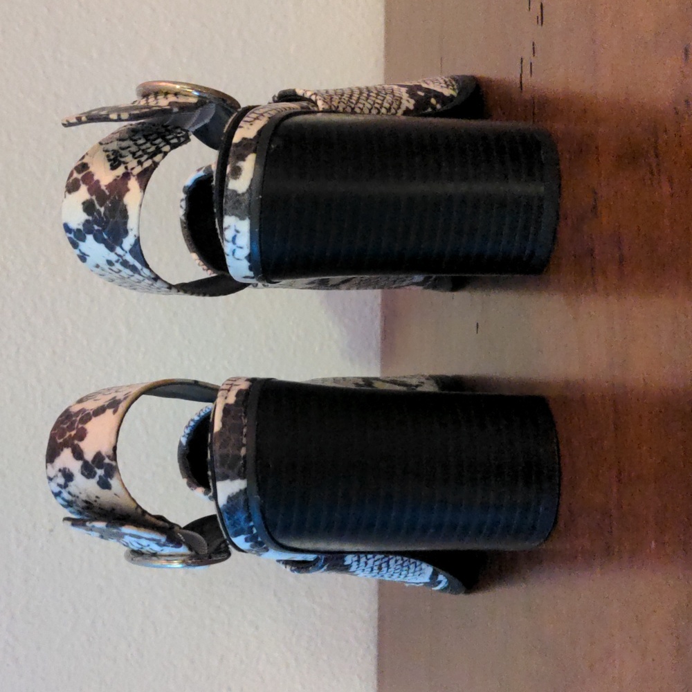 Justfab 'Dion' snake print chunk heel booties - Picture 4 of 6